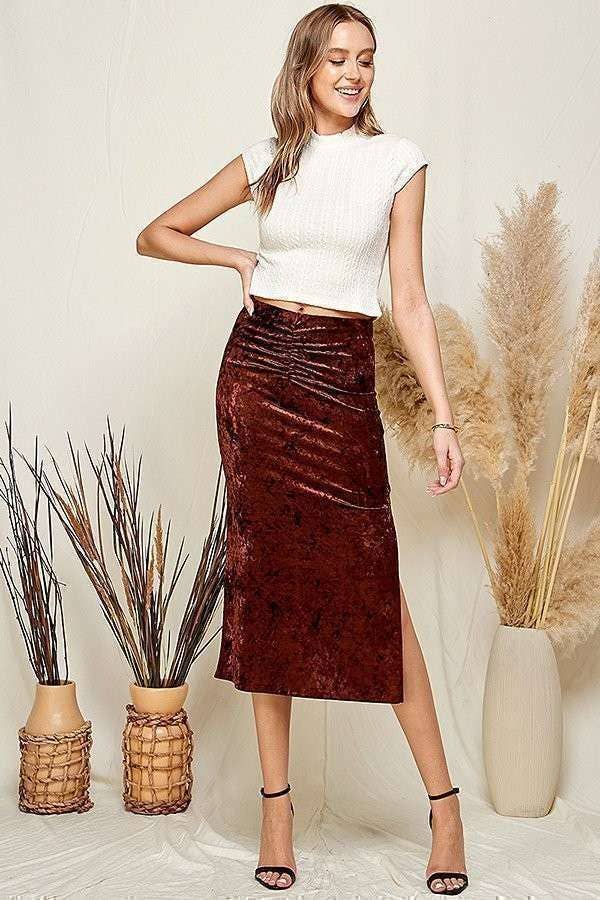 Heart & Hips – wholesale Skirt – Women’s – BV46972 - WAIST RUCHED CRUSHED VELVELT MIDI SKIRT7