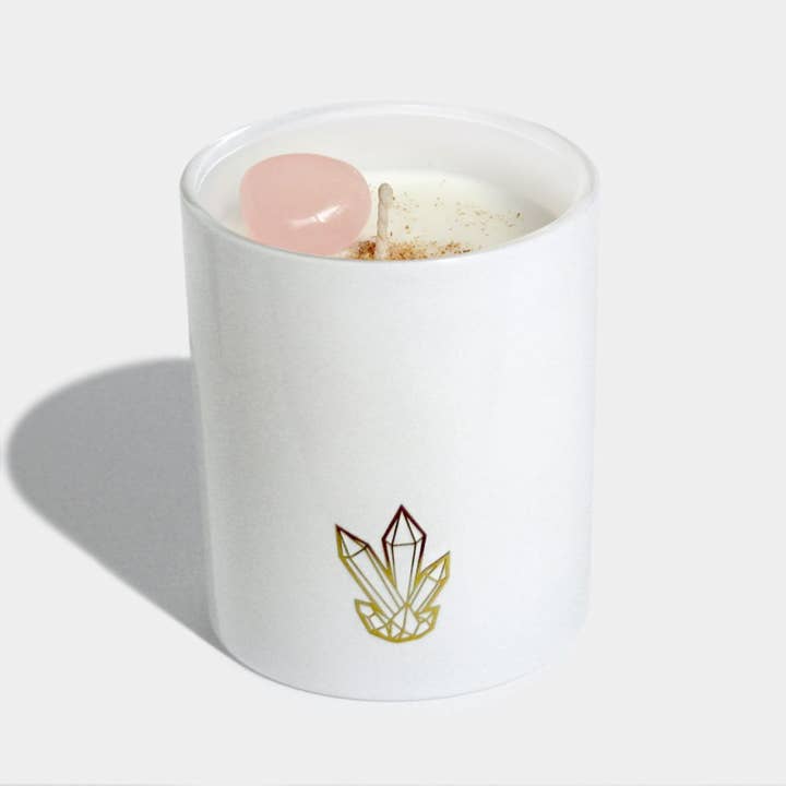 Rose Quartz Tumbled Crystal Candle for engroshandel hos Crystalline Wellness