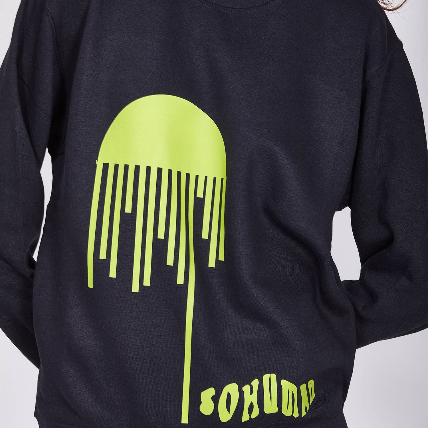 SOHUMAN - Wholesale Graphic Sweatshirt - Women's - Sudadera Medusa2