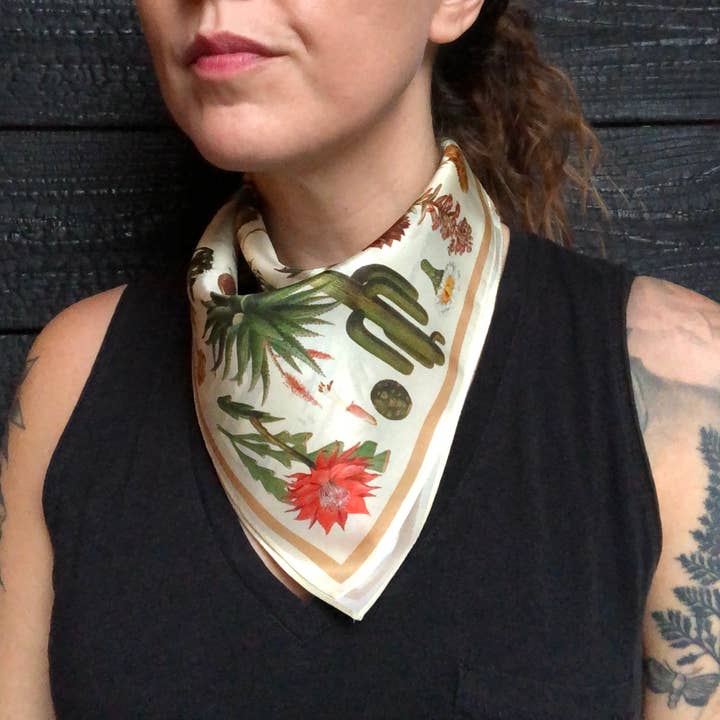Curious Prints - Wholesale Sjaal - Dames - 100% Zijde Sjaal Botanische Cactus Zomer Bandana Wandkleed