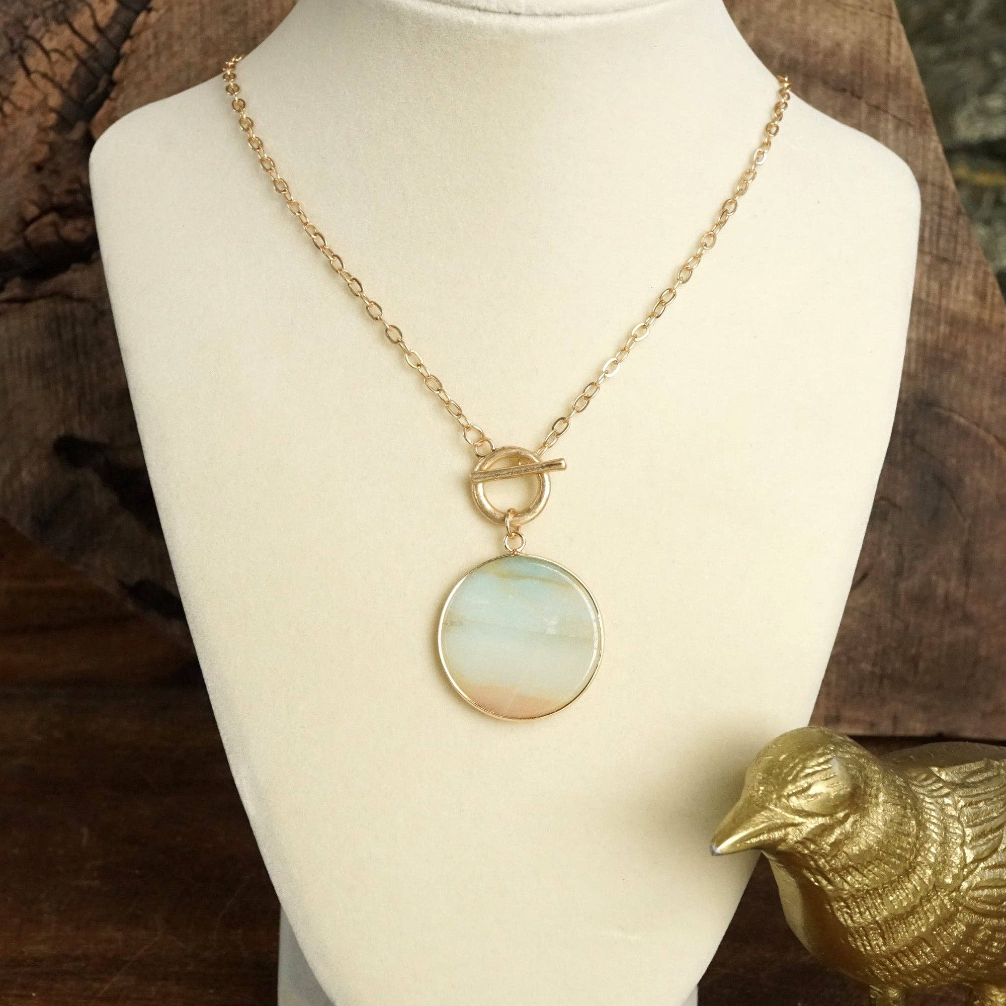 PennyLine inc - Wholesale Pendant/Charm Necklace - Semi-Precious Disc Pendant Front Toggle Chain Necklace10