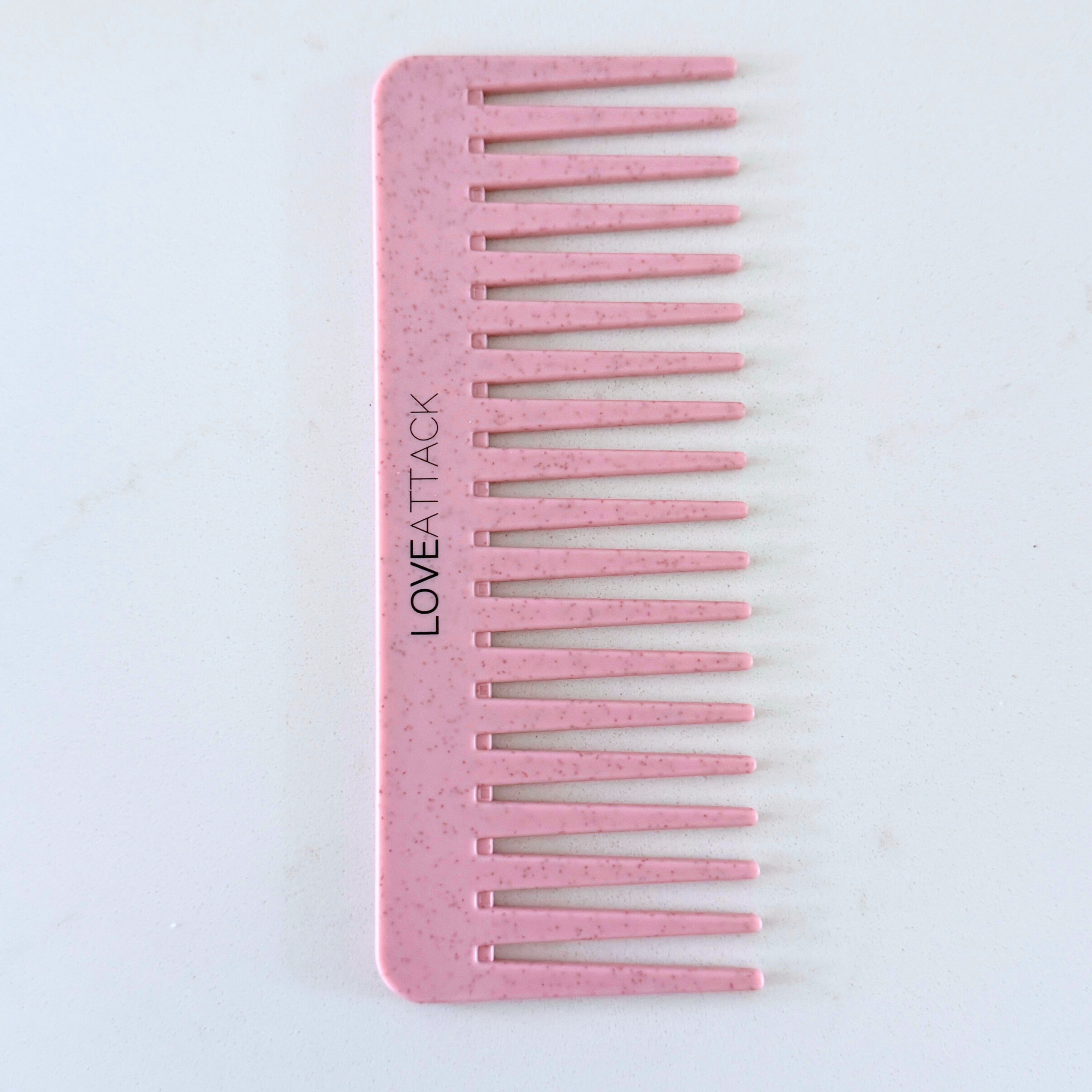 Love Attack - Wholesale Hair Brush/Comb - Wheat Straw Wide Tooth Wet/Dry Detangling Hair Combs1