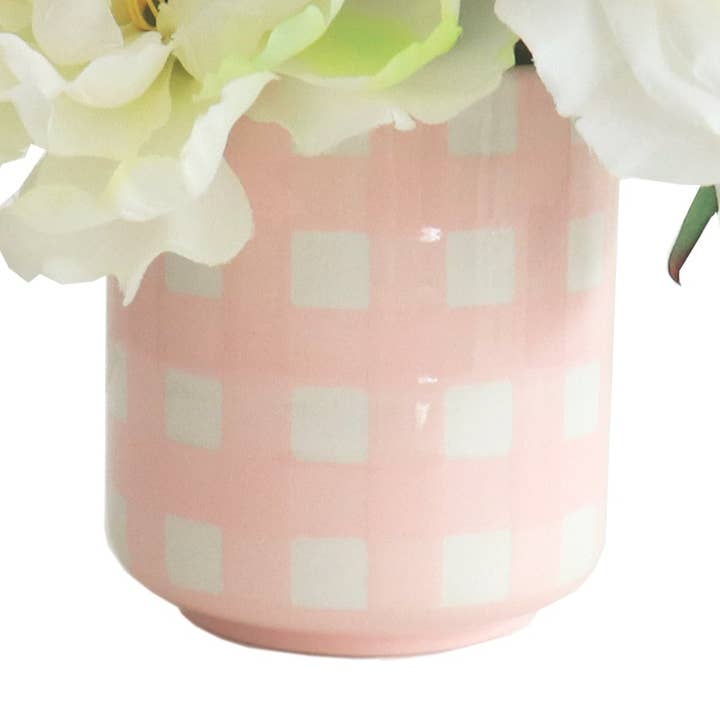 Gingham Vase for wholesale by Lo Home | Ruby Clay