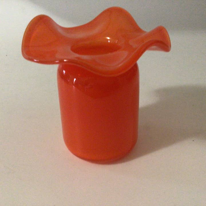 Terraglassworks - Wholesale Vase - Ruffle Bud vase15