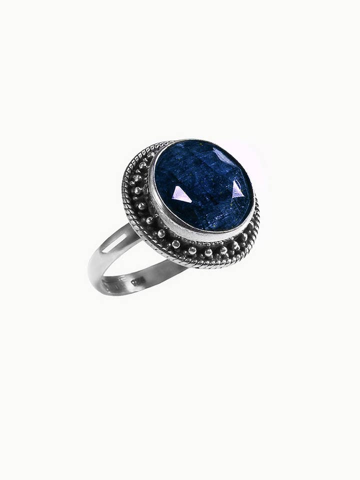 Anello in argento con zaffiro grezzo Sivalya - Aurora per la vendita all'ingrosso da parte di Sivalya