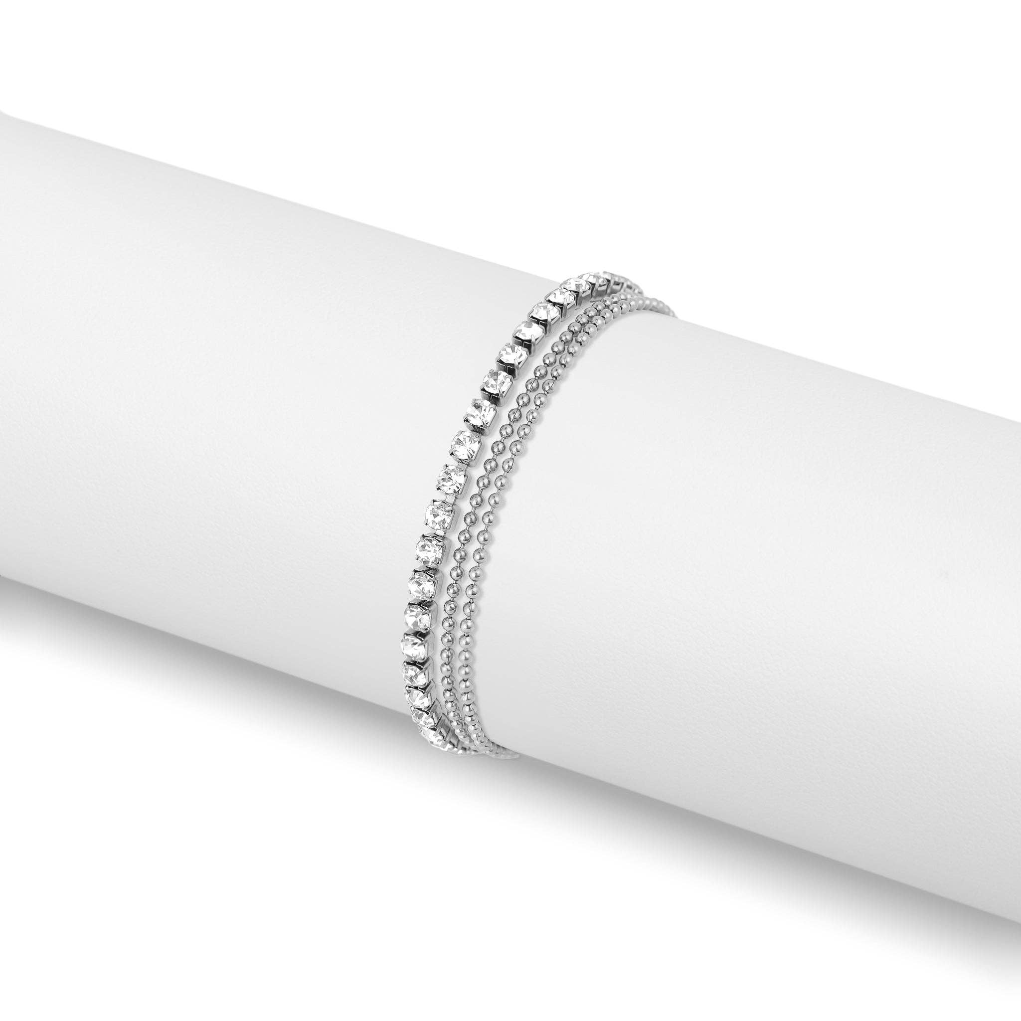 WJW – Großhandel Fußkettchen – Elegantes 3-reihiges Fußkettchen aus 18K Gold PVD mit feinen Perlen und Strass0