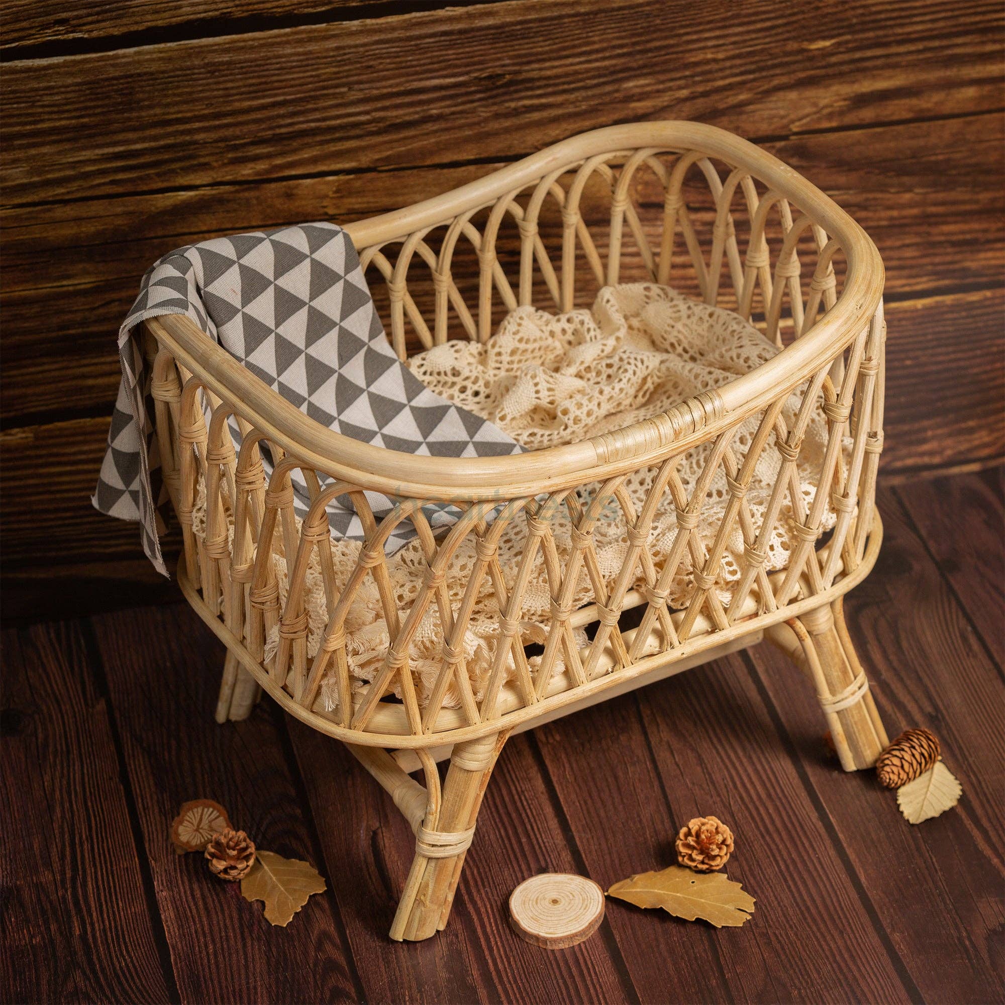 heartnests – wholesale Bassinet – Baby – Cra Handmade Rattan Baby Props1