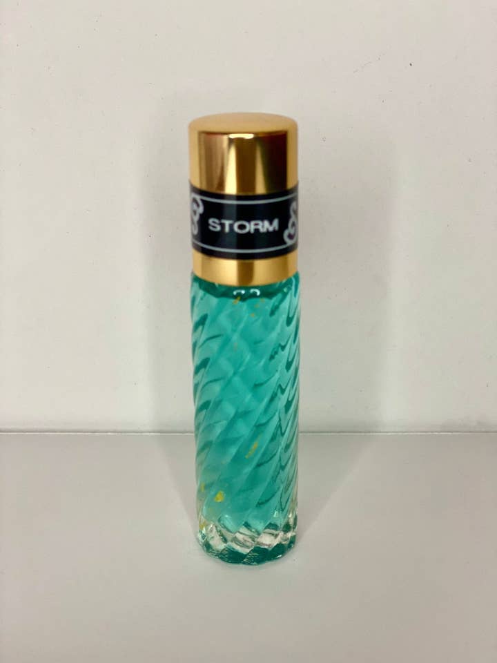 Tempête pour la vente par Qi Essential Oils