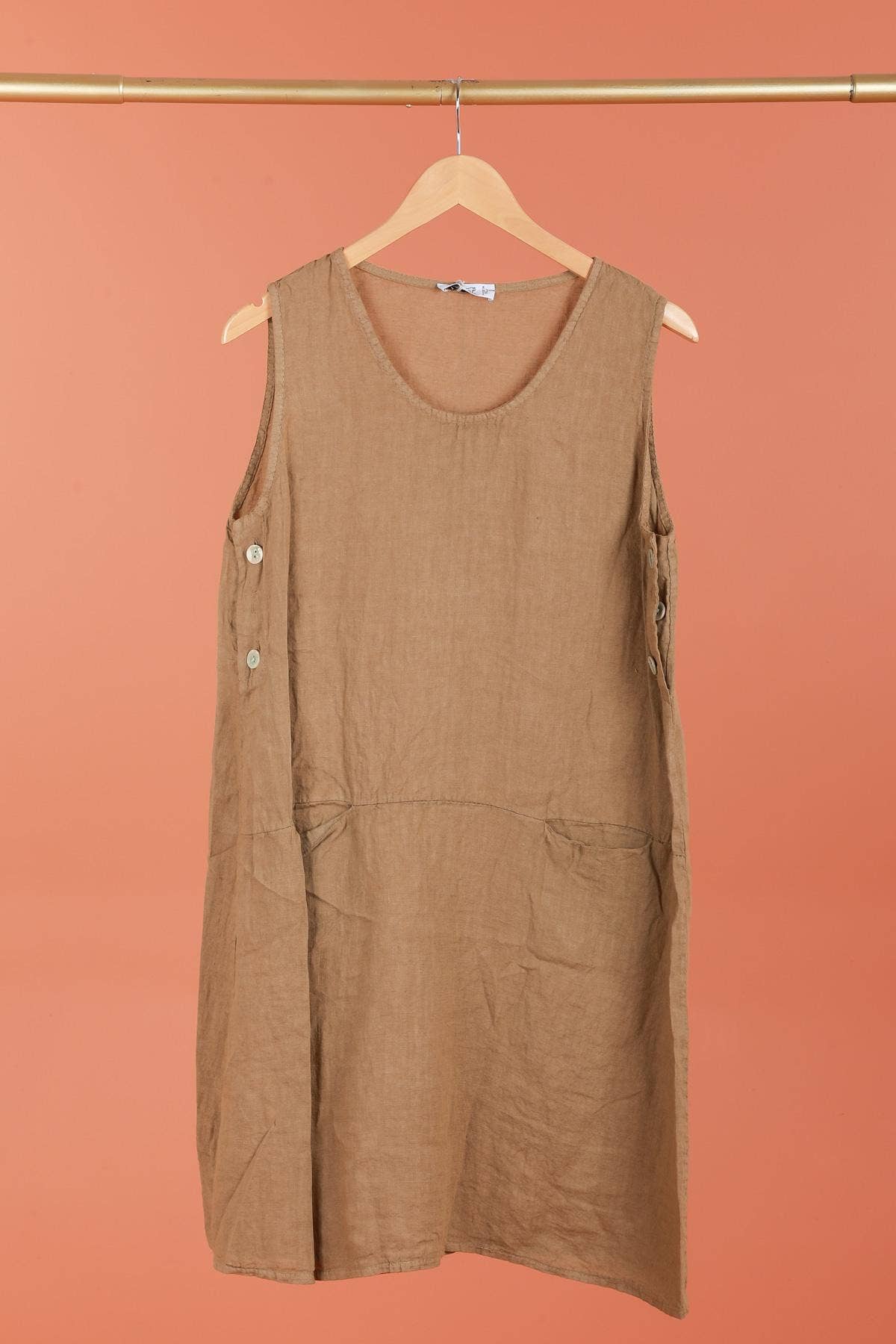 la maison des fibres naturelles – Großhandel Kleid – Damen – Ärmelloses Kleid aus 100 % Leinen, Modell 62551914