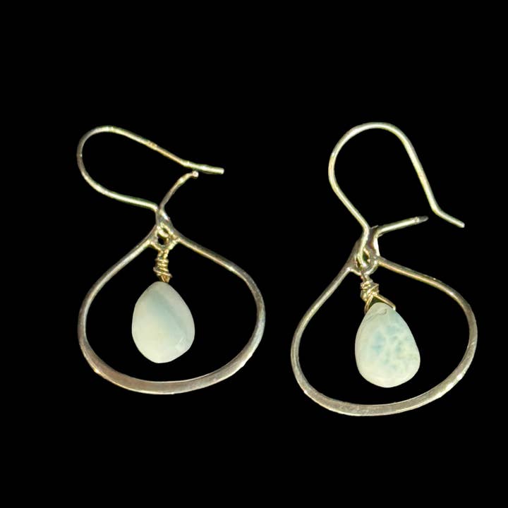 Larimar in druppelvormige oorbel, sterling zilver voor wholesale door Jackie Gallagher Designs - Handmade Coastal Jewelry