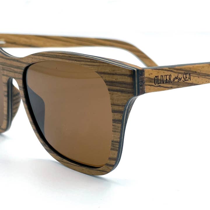 Oliver and the Sea - Wholesale Sunglasses - Unisex - Wood Sunglasses Polarized / CayeCaulker