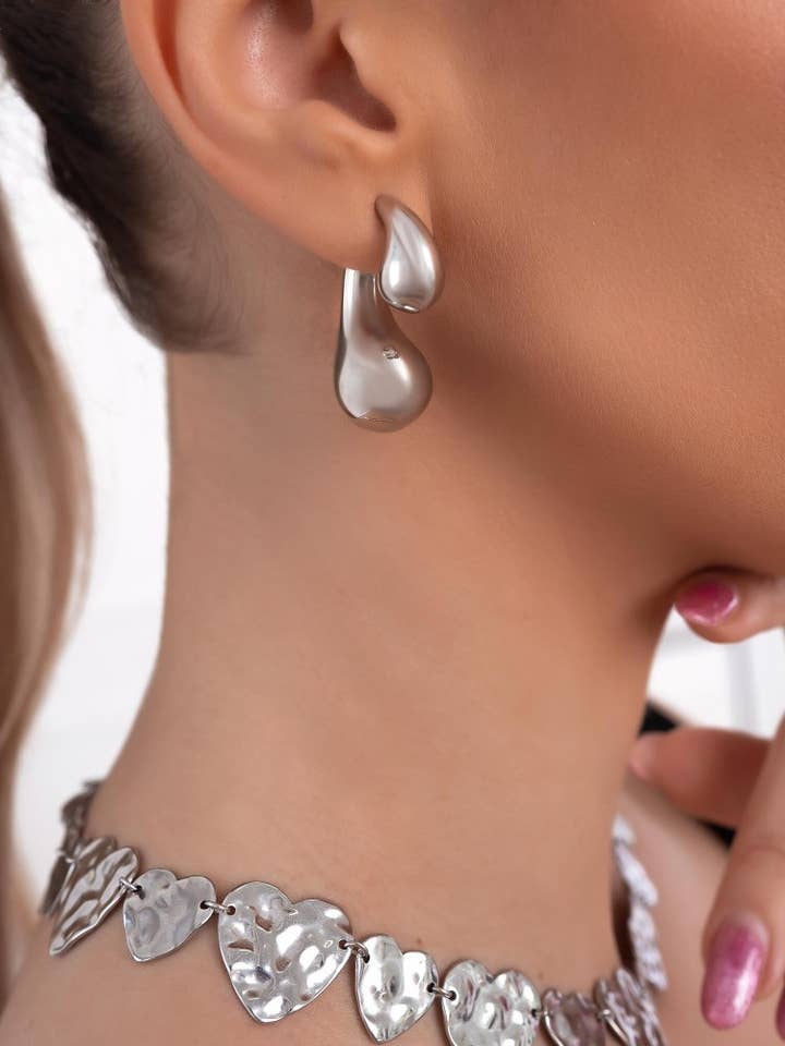 GLIMRDROP SILVER EARRINGS for wholesale by AnnaKey