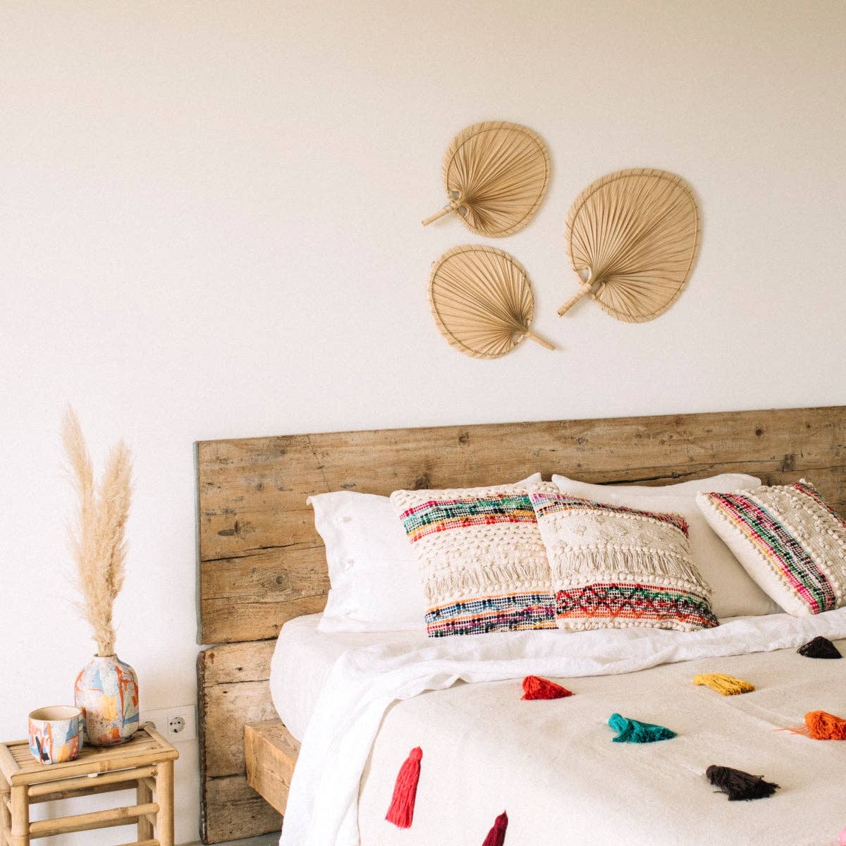 Andrea House - Wholesale Decorative Figurine - Oriental natural fiber pai pai decorative figure 42cm1