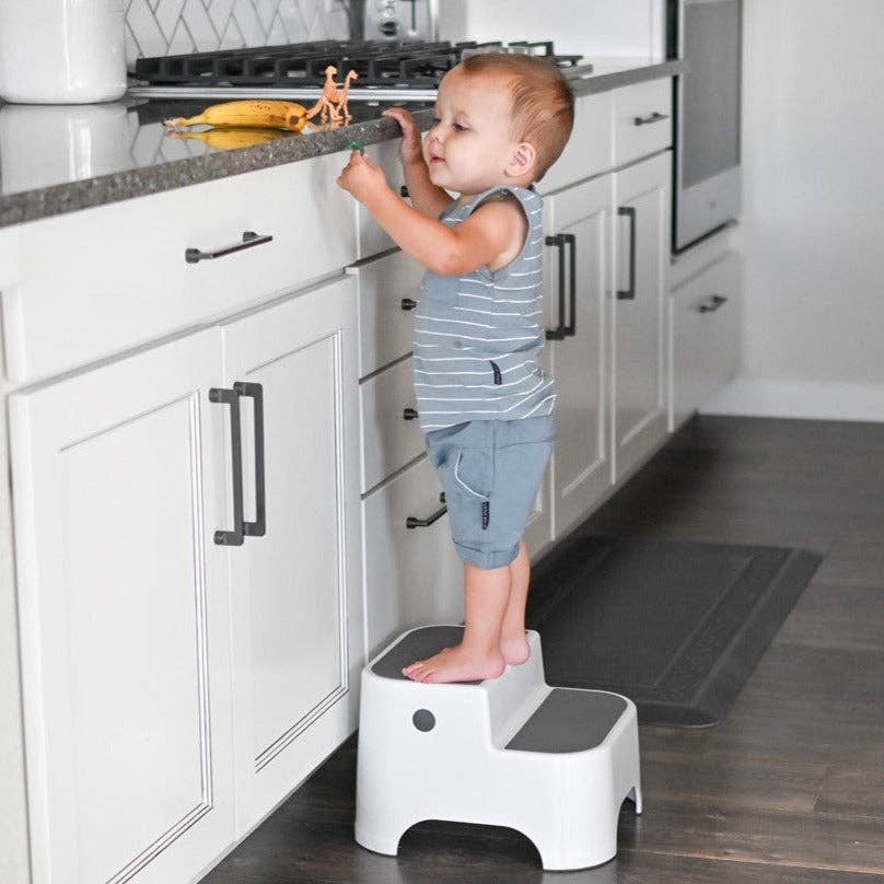 Prince Lionheart - Wholesale Stool - UPPY2®17