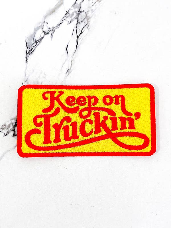 Parche bordado amarillo Keep On Truckin' para venta al por mayor de Nash Grey