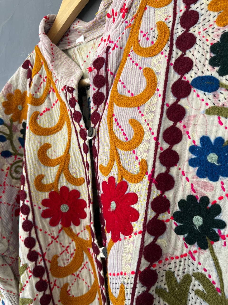 Bhawana Handicrafts - Wholesale Jacket - Women's - Women Wear Winter Jackets Bridesmaid Gift Embroidery Kantha3