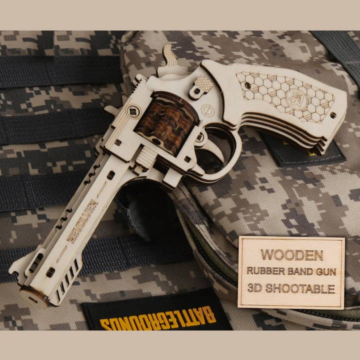 CALIBER GOURMET / CAMPCO – wholesale Puzzle – Adult – Revolver Wood Puzzle Gun
