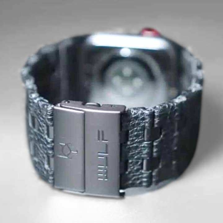 Bracelet de montre WULF 304L SS et cuir - Conçu pour l'Apple Watch pour la vente par WULF