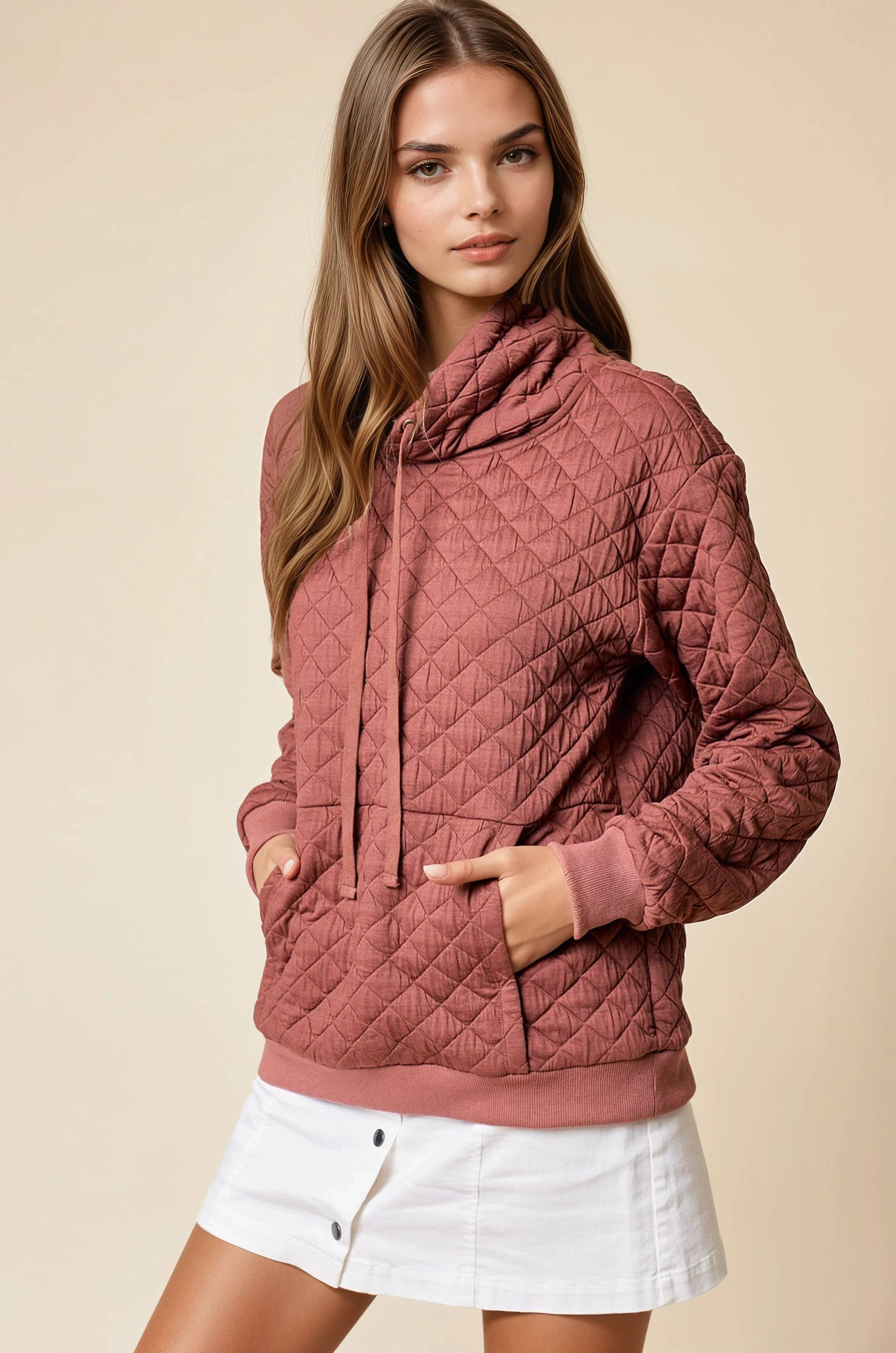 Doe and Rae - Wholesale Sweatshirt - Women's - FUNNEL NECK QUILTED PULL OVER - 43696T7