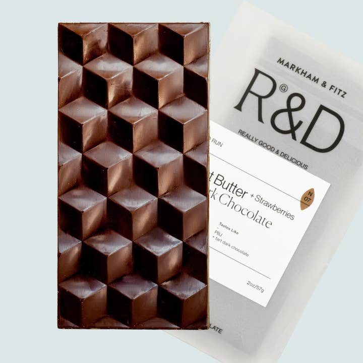 Markham & Fitz Chocolate - Wholesale Chocolate bar - Peanut Butter & Strawberries Dark Chocolate 1