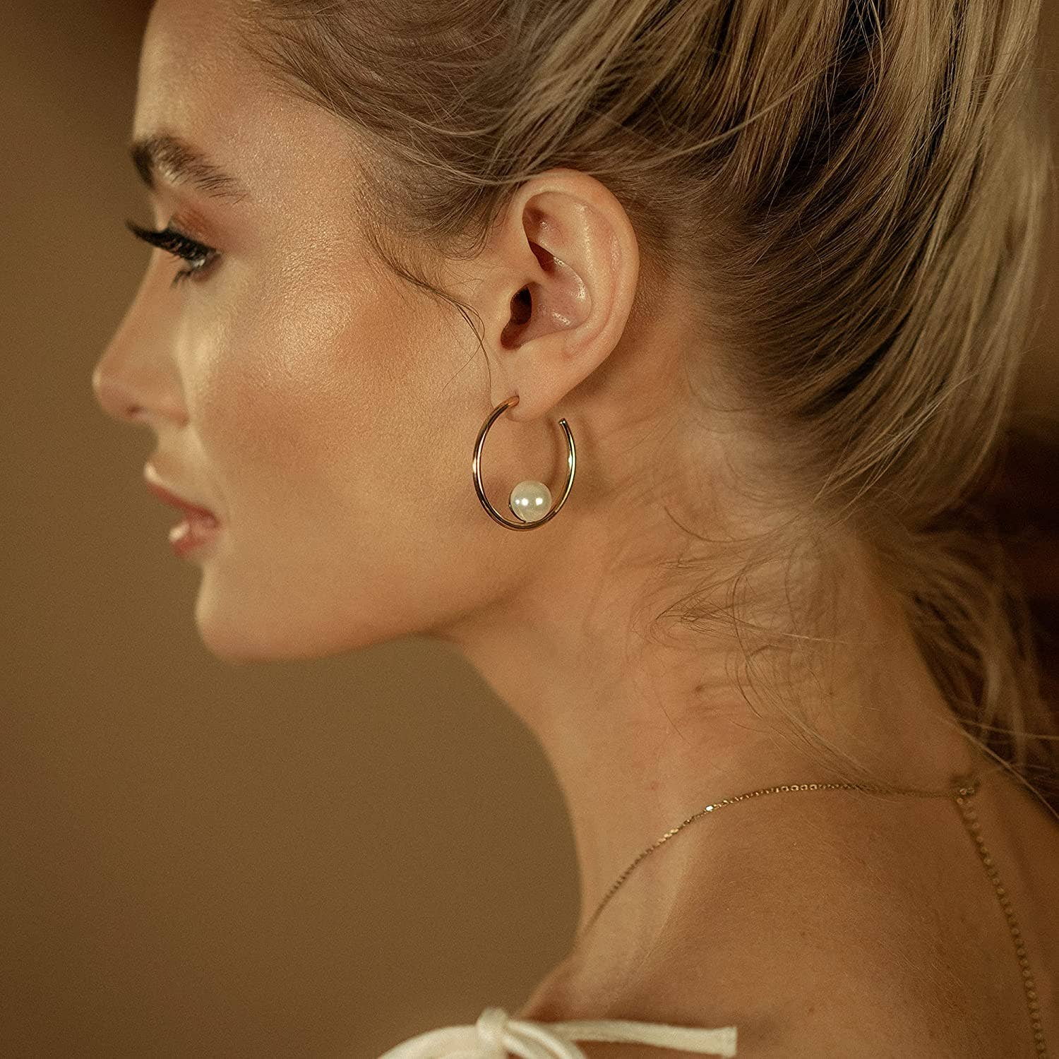 Kaiya Jewelry - Venta al por mayor Pendientes de aro - Pendientes grandes de aro medio abiertos con perla1