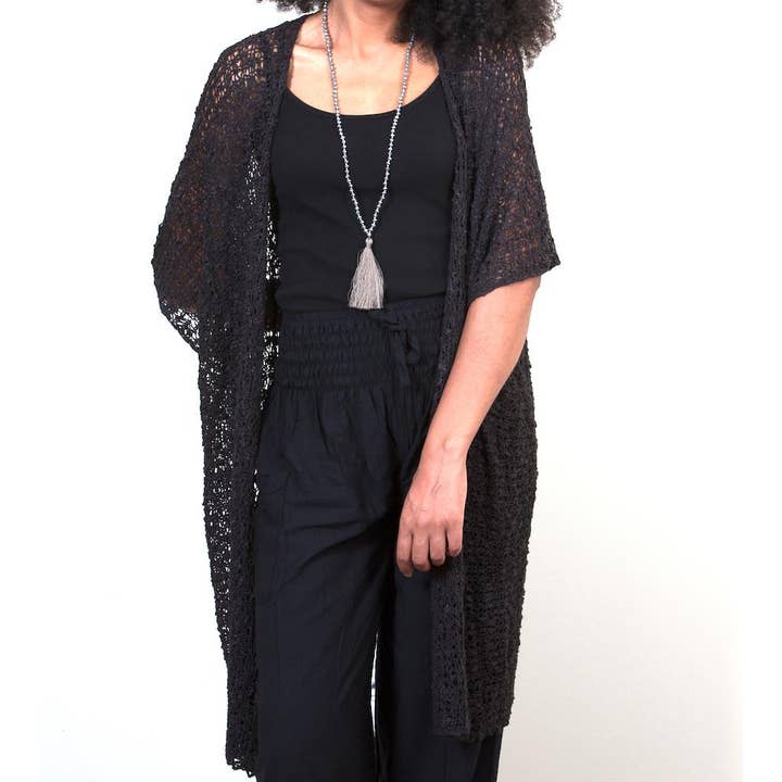 Suzie Blue Canada - Wholesale Kimono - Women's - Mid Length Popcorn Knit Kimono - Black1