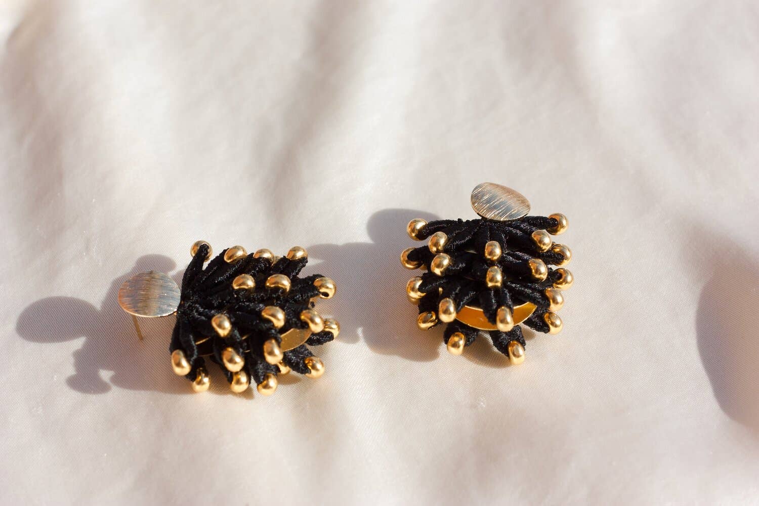 This Ilk - Vente Clous d'oreille - Boucles d'oreilles Corallia25