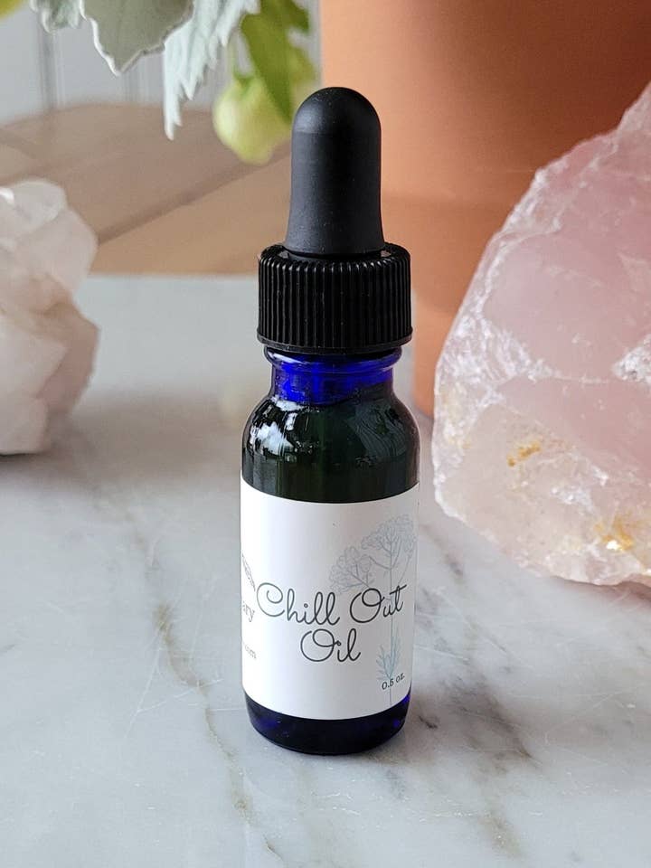 Chill Out Oil, flacone contagocce in vetro da 0,5 fl oz per la vendita all'ingrosso da parte di Apothecary by SFRAW