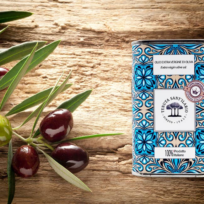 TENUTA SANT'ILARIO - Wholesale Olive Oil - GARLIC&OIL KIT 3 CANS 250 ML FLAVORED3