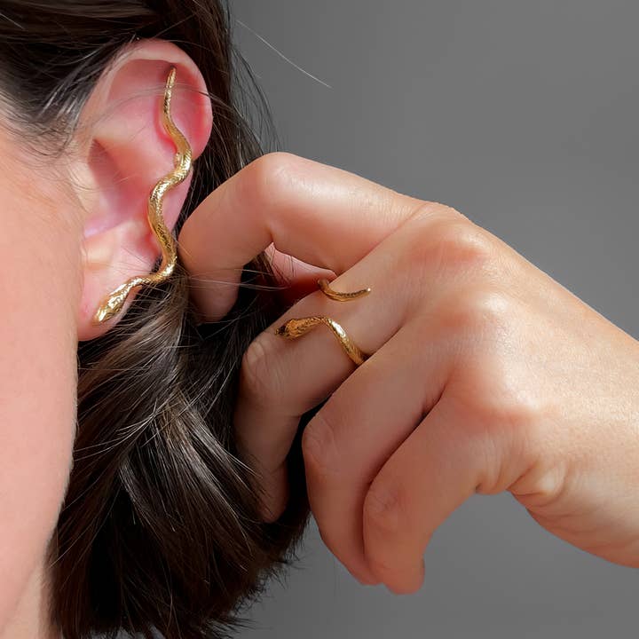 HELLES – wholesale Cuff/wrap earrings – SNAKE EAR CUFF1