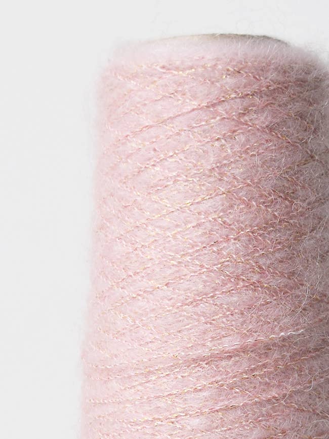 DHG – Engroshandel Garn – FLUFFY LAMÈ 100 g garn – skinnende alpaka5