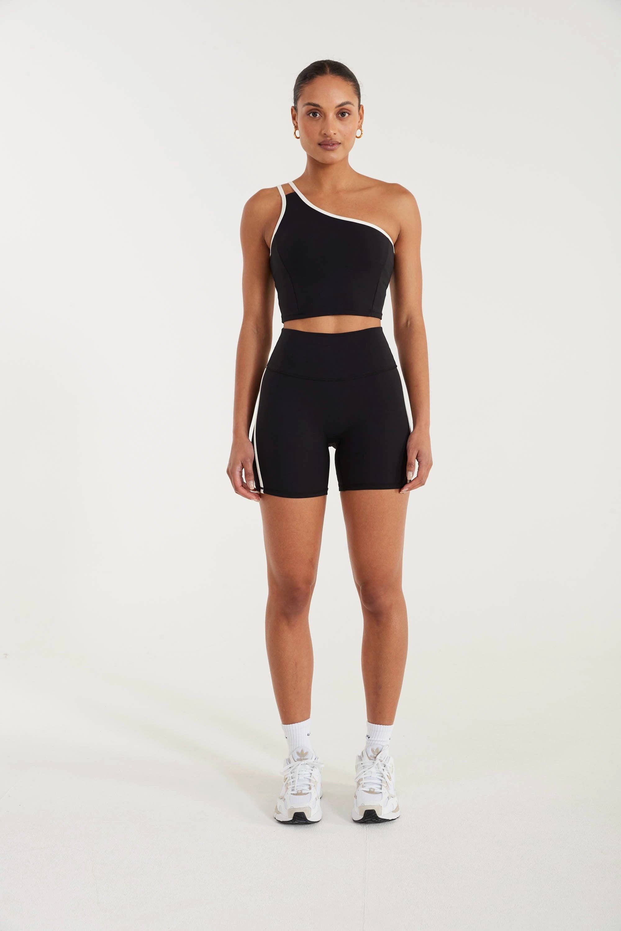 Black EcoSculpt Contrast 5" Bike Short for wholesale on Faire2