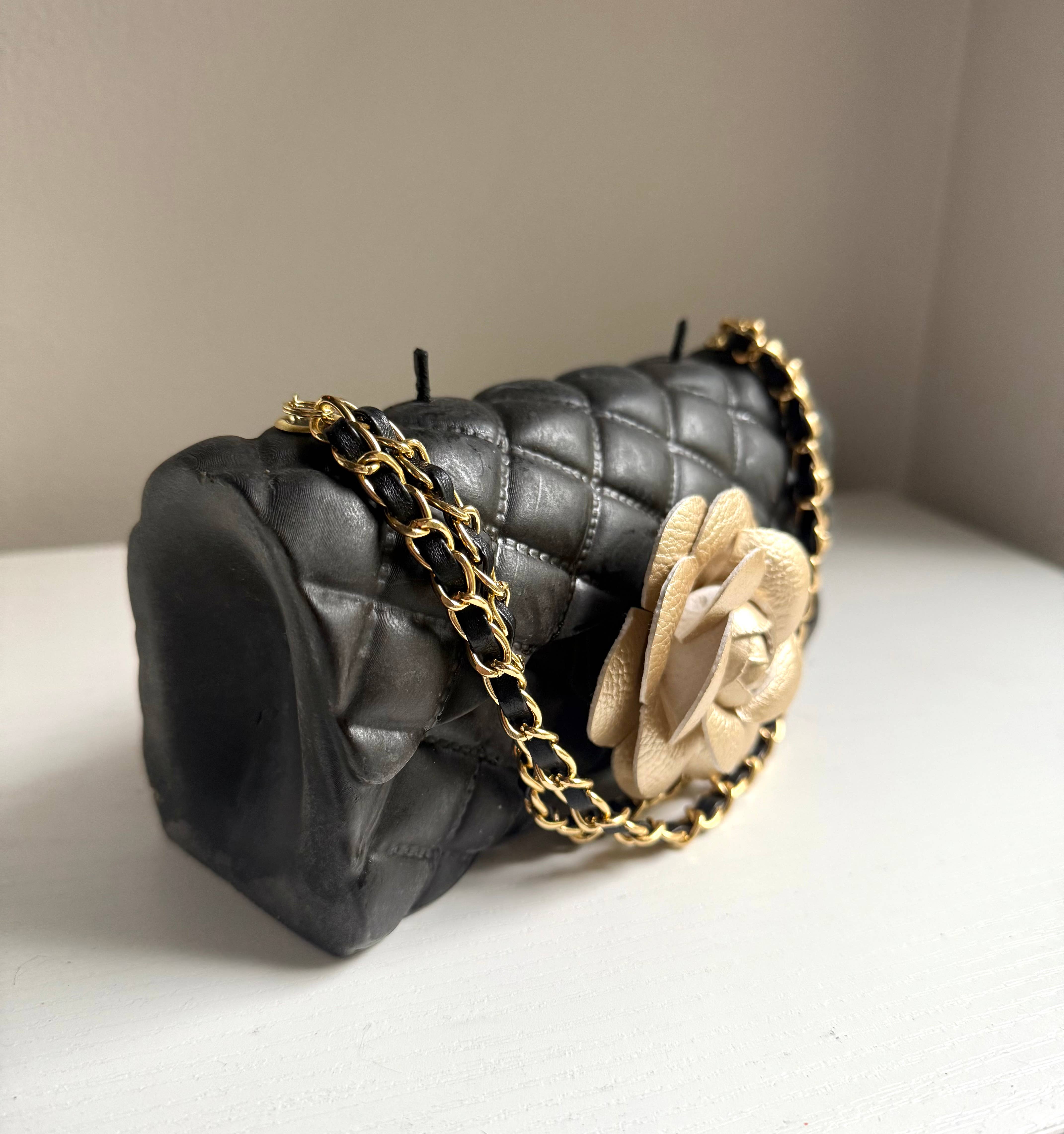 AromaLisa - Vente Bougies originales - Le Sac Bougie de la Collection Couture Classique1