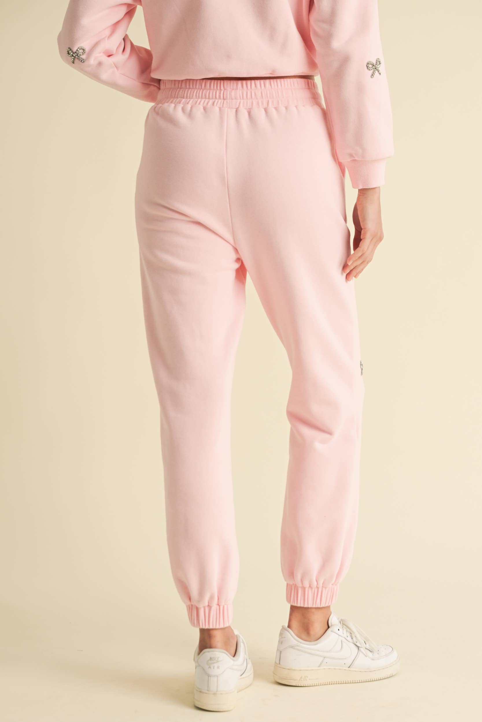 EB LUXE - Vente Pantalon d'intérieur/de jogging – femme - Pantalon de jogging orné d'un nœud en strass rose1