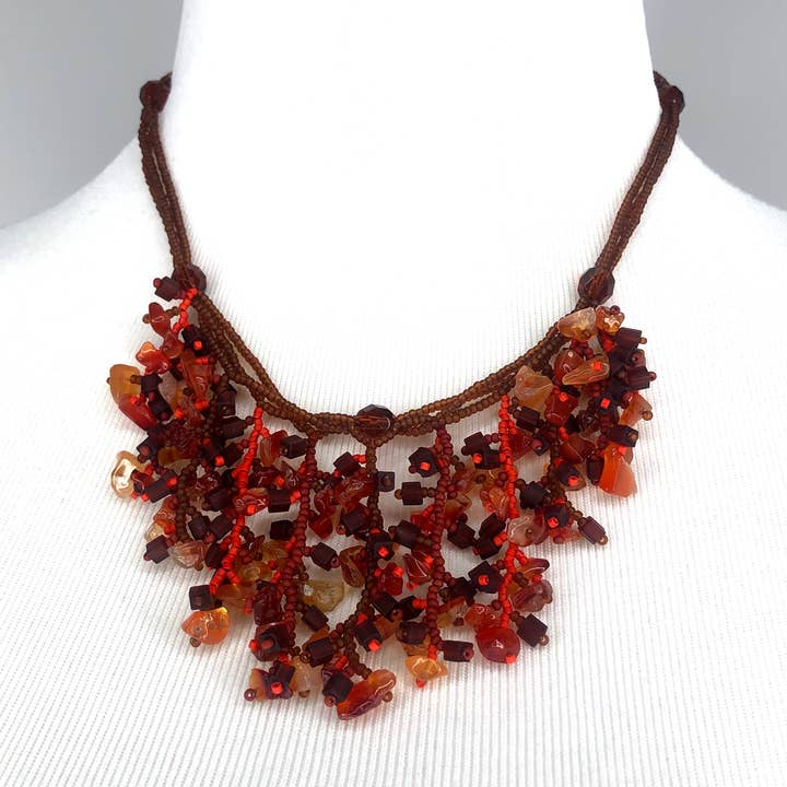 Colar de contas de franja coral com pedras semipreciosas - Terra Cott por atacado de KVZ Designs