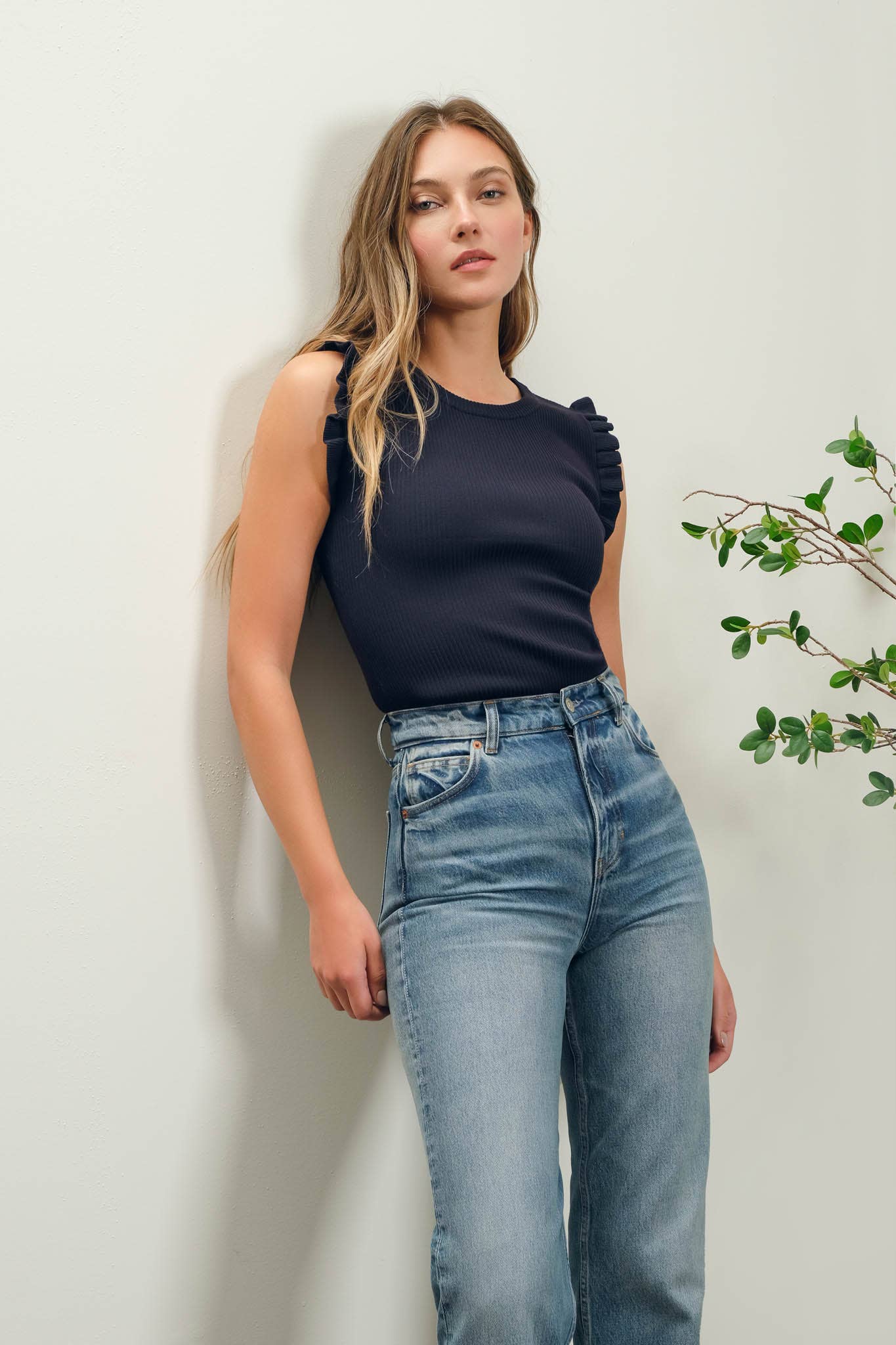 The Workshop Studio - Wholesale Knit Top - Women's - RUFFLE SLEEVELESS SWEATER KNIT TOP36