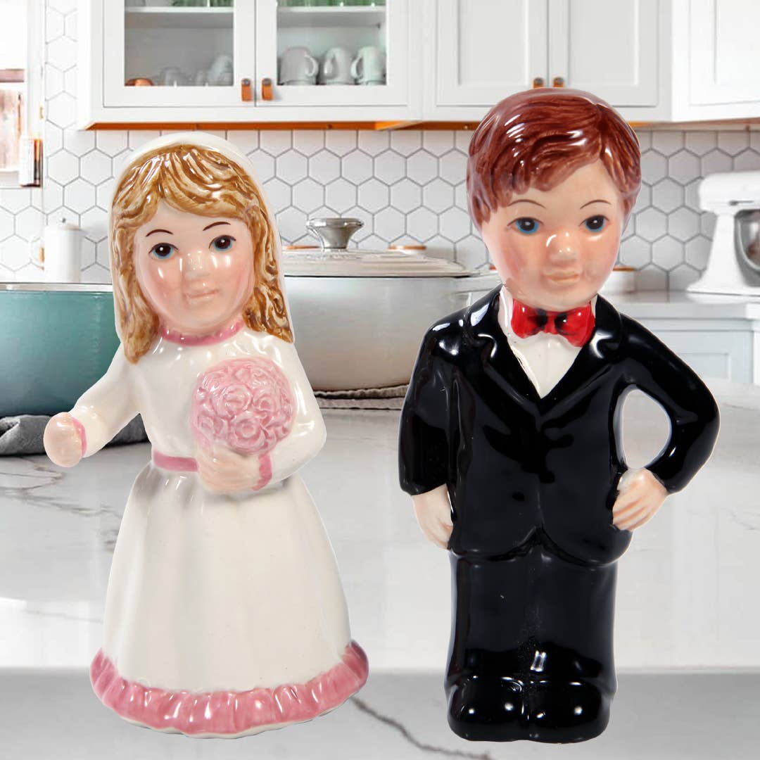 Pacific Trading - Wholesale Salt & Pepper Shaker Set - Wedding Couple Salt and Pepper Shaker Set1