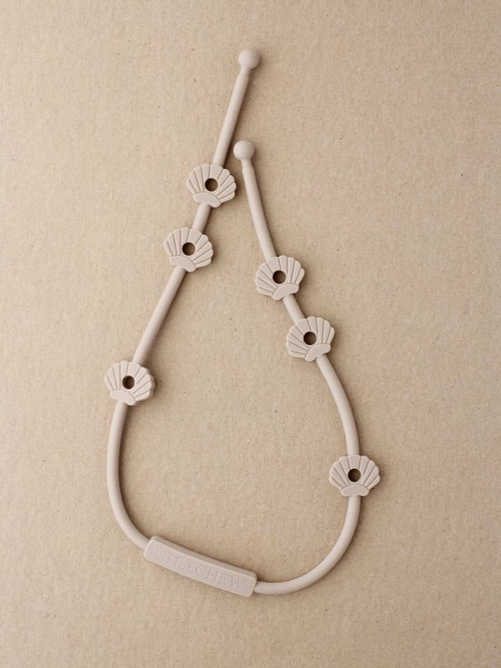 Siliconen schaalbevestiging - Warm Taupe voor wholesale door Little Chew