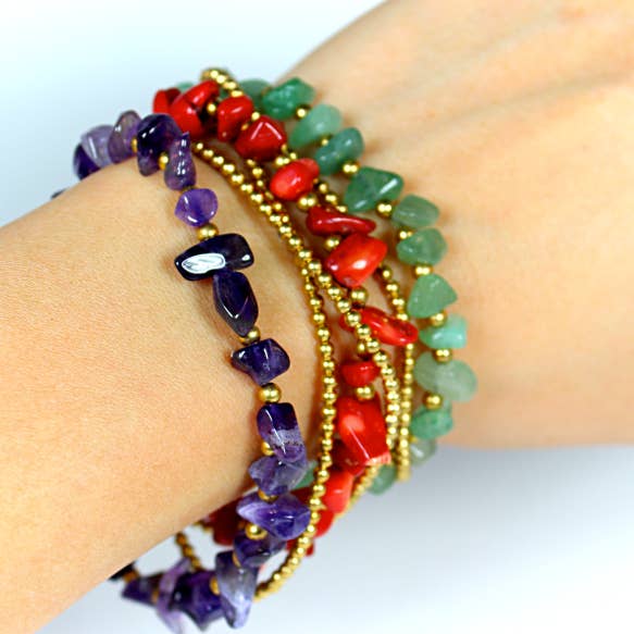 Bracciali fatti a mano in macramè con pietre preziose, braccialetto per la vendita all'ingrosso da parte di Atlas Goods By Your Needs Company