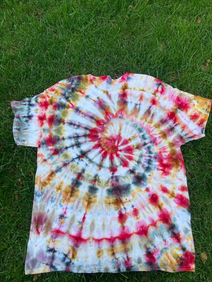 Sunshine Tie Dye - Wholesale T-Shirt - Women's - Classic Spiral T-shirt36
