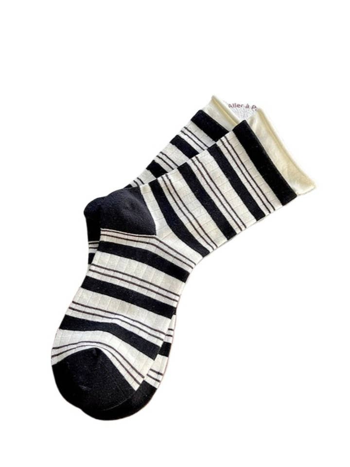 Funkyrel® Atzbranding Limited - Wholesale Socks – Women's - Rufia - Stripe Color-Block Mid-Calf Capsule Socks