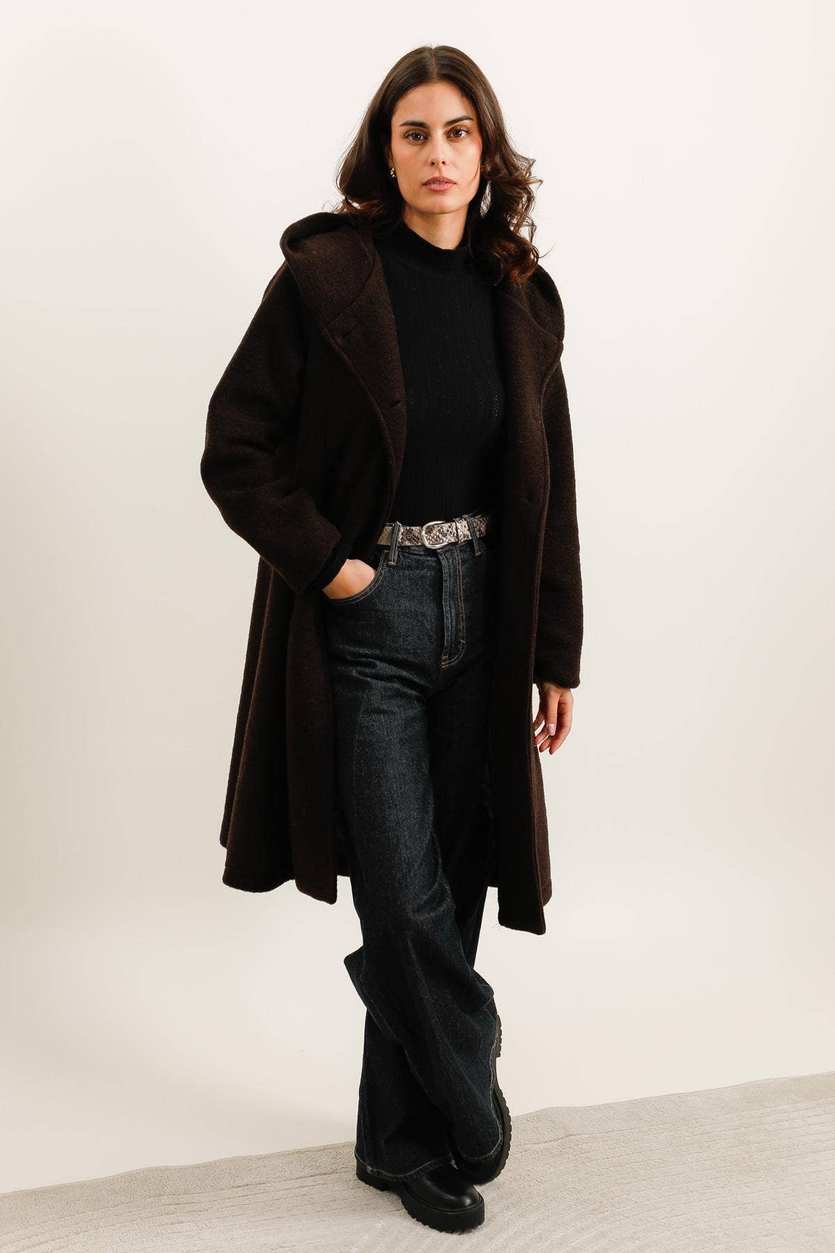 la maison des fibres naturelles - Wholesale Coat - Women's - Long plain wool coat 99320 20% Polyester - 80% Wool2