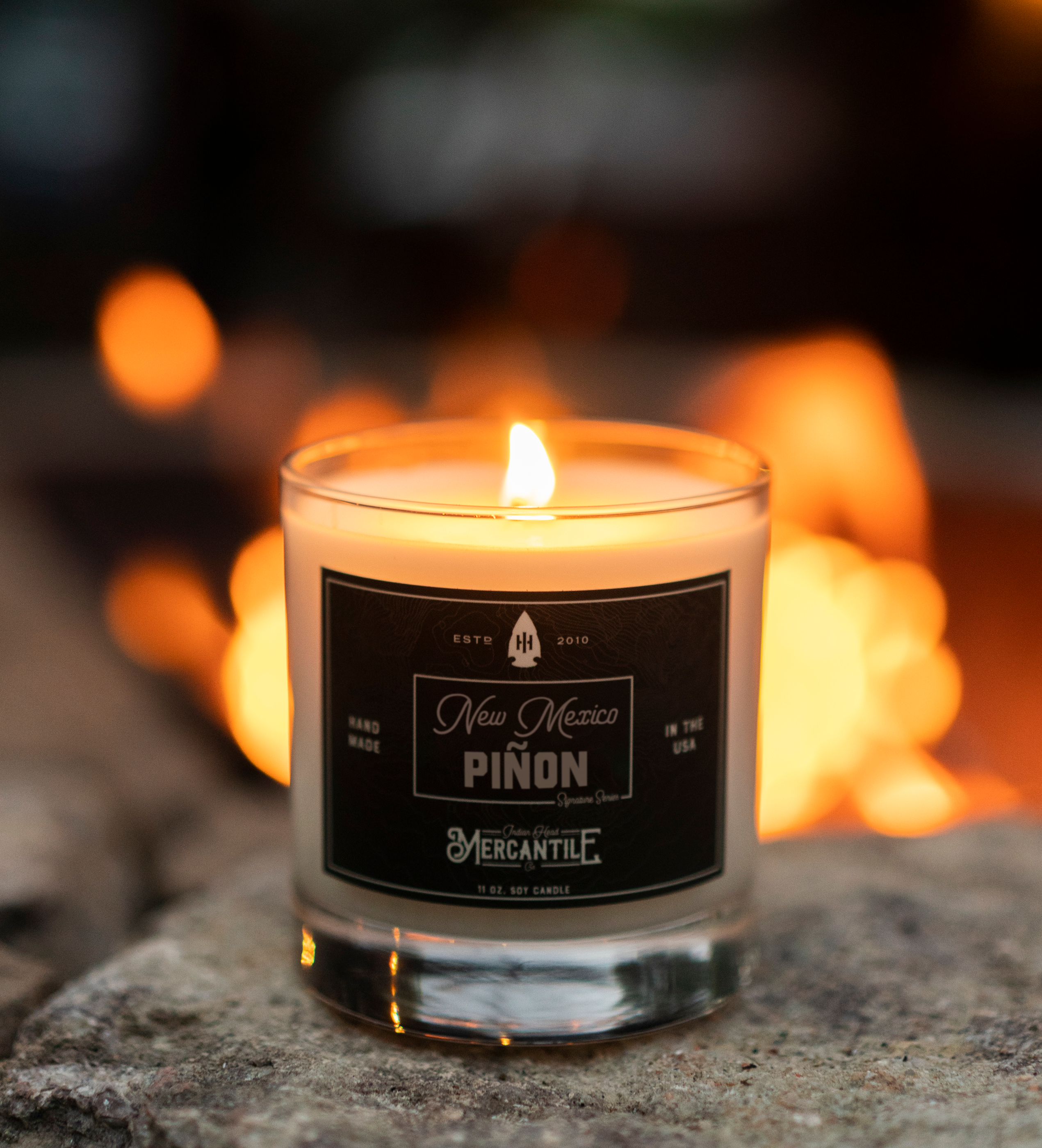 Indian Head Firewood - Vendita all'ingrosso Candela in vasetto - Candela in vetro al whisky di piñon del Nuovo Messico1