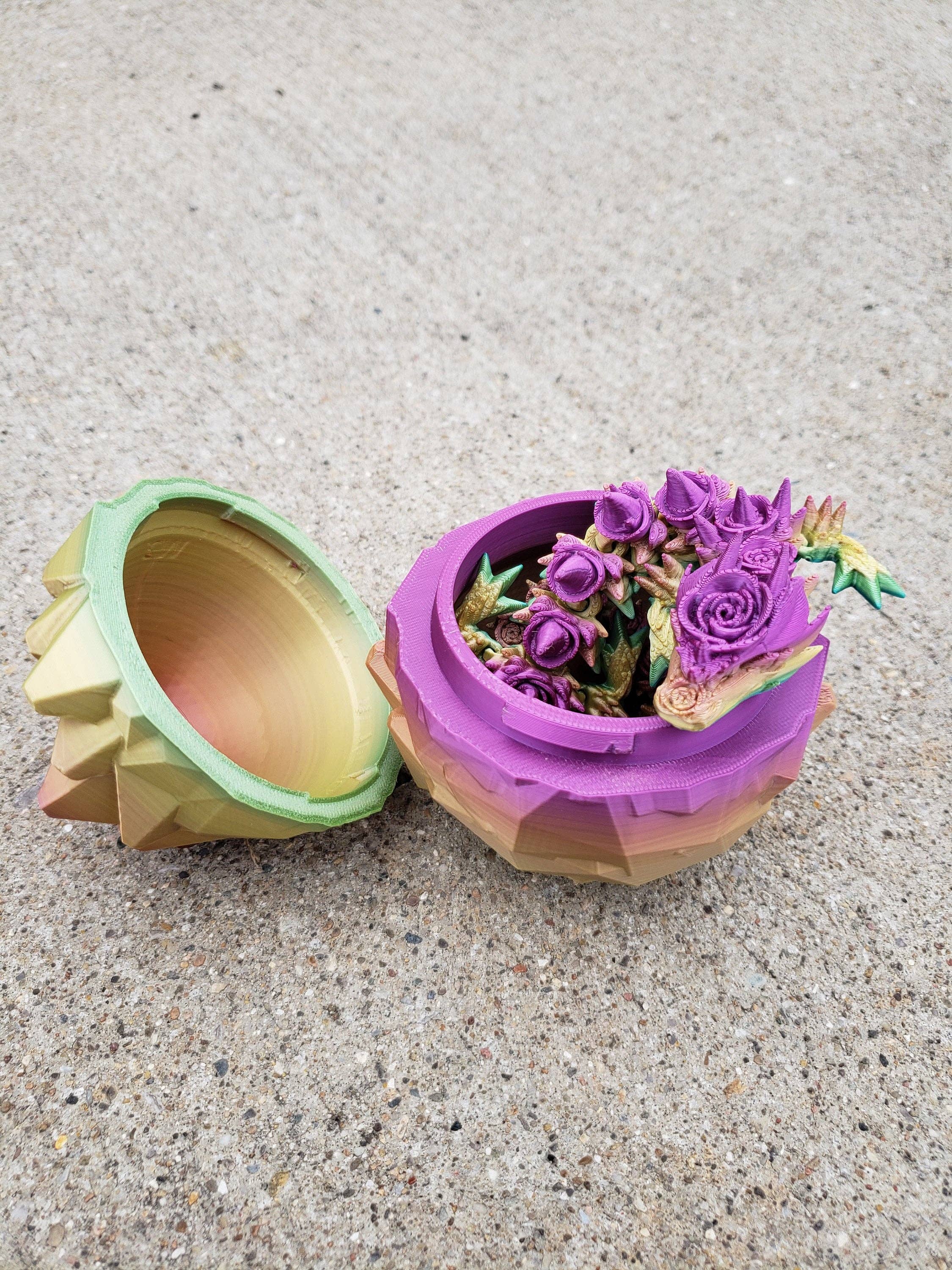 The Geek Galleria - Venta al por mayor Pelota antiestrés - Niños - Huevos misteriosos de dragón articulados - 3 diseños diferentes - 8 dragones distintos - aproximadamente 30 cm7