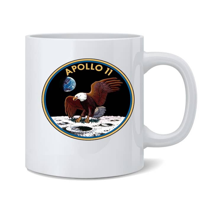 Apollo 11 Mission Patch NASA godkendt kaffekrus 11 ounce for engroshandel hos Gotham Gifts