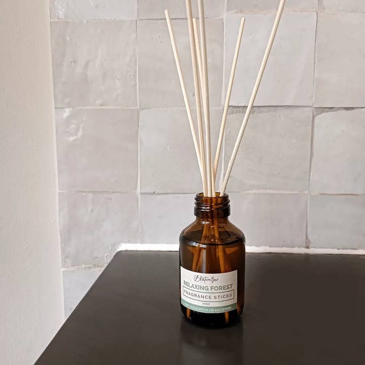 Naturliga doftpinnar - Avkopplande skog för wholesale av Nature Bar