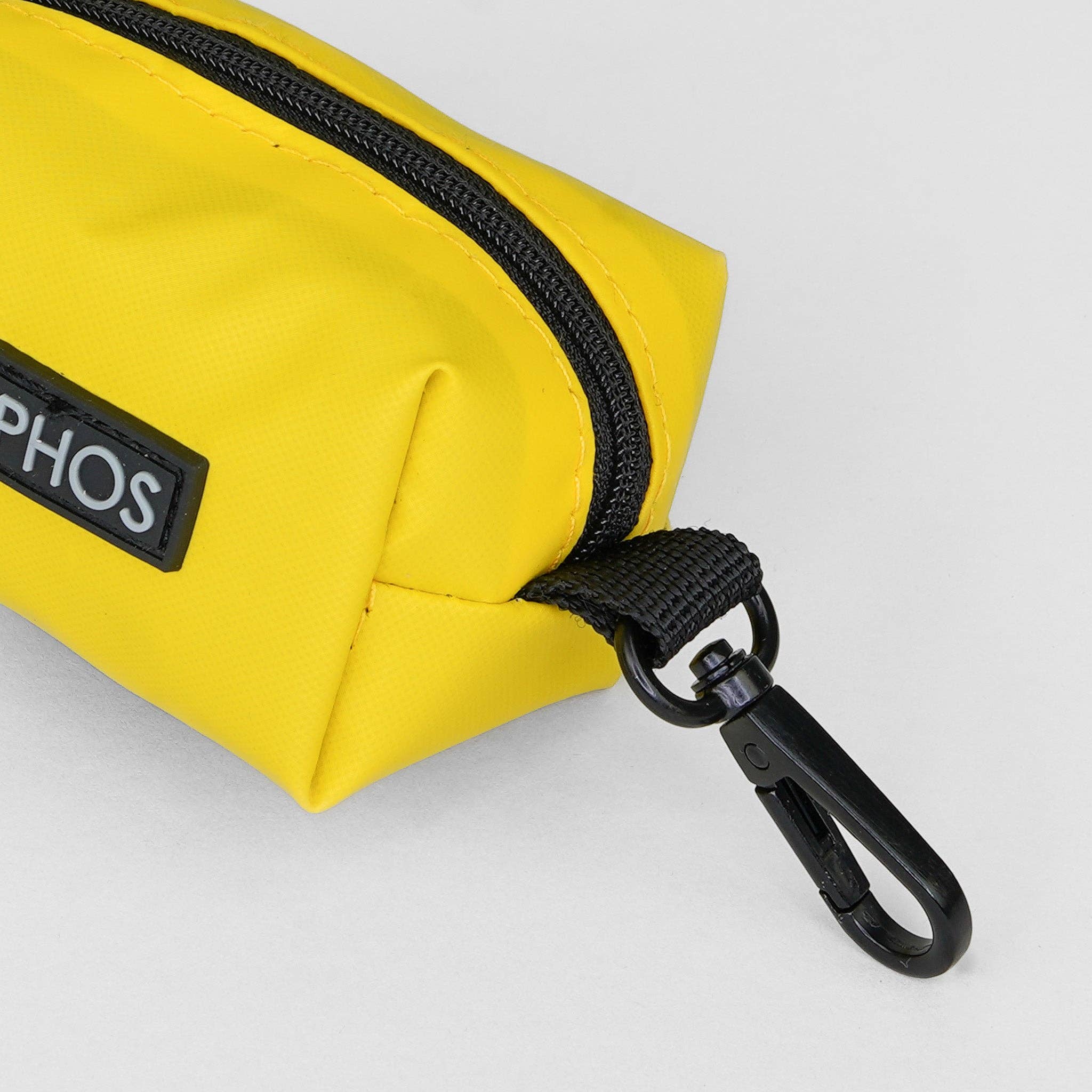Sophos – wholesale Pet poo bag dispenser – Yellow Dog Poo Bag Dispenser2