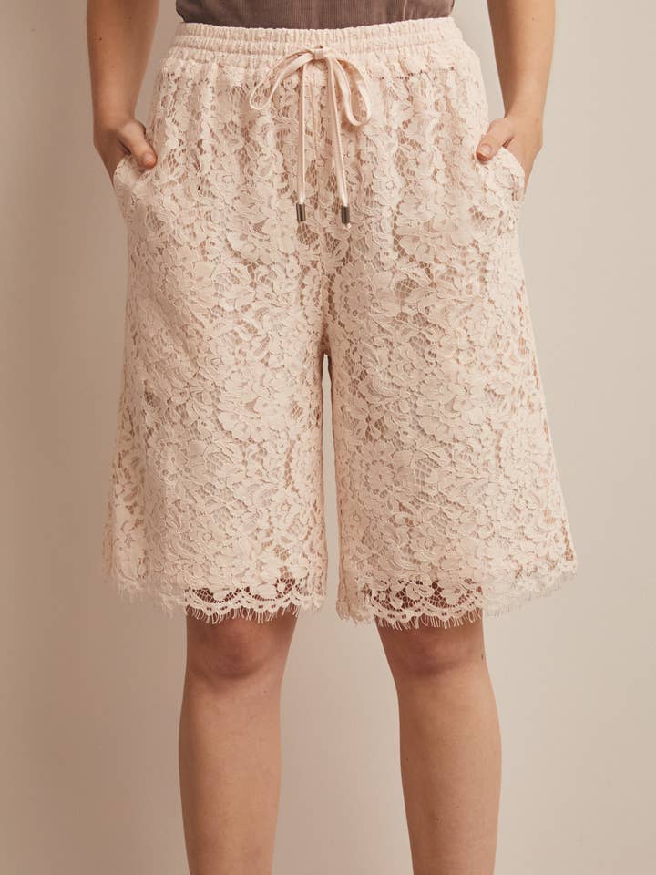 Lace Bermuda Shorts FP0007 for wholesale by Forte