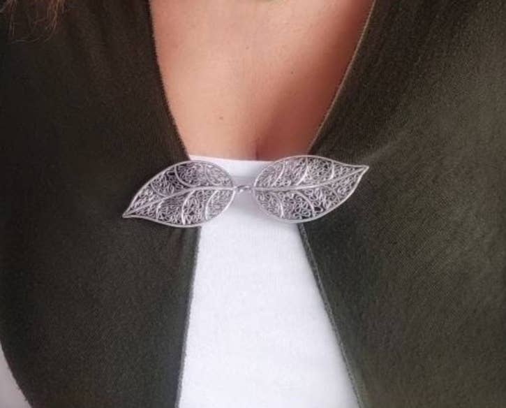 Cristina SJ creative shop – Großhandel Broschen – Mehrzweckverschluss zur Befestigung von Kleidungsstücken, Schichten und Schals5