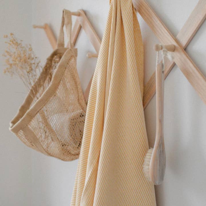 The Adorn Co. - Wholesale Beach Towel - Go Your Own Way Towels
